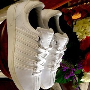 Men’s Tennis Shoes